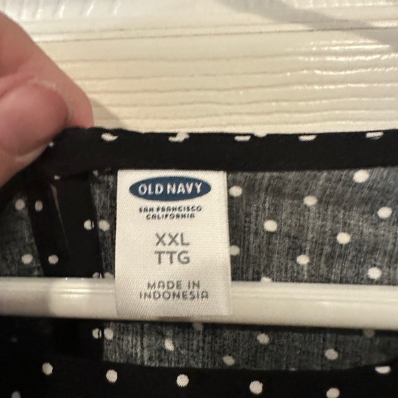 Old Navy polka dot shift dress NWT - Picture 2 of 4